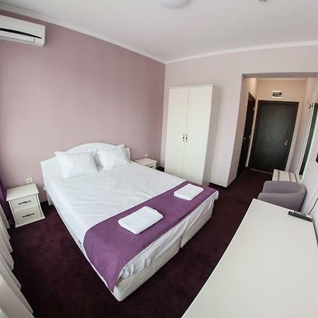 Hotel Chateau Des Bergers Targovishte (Targovishte) Bagian luar foto