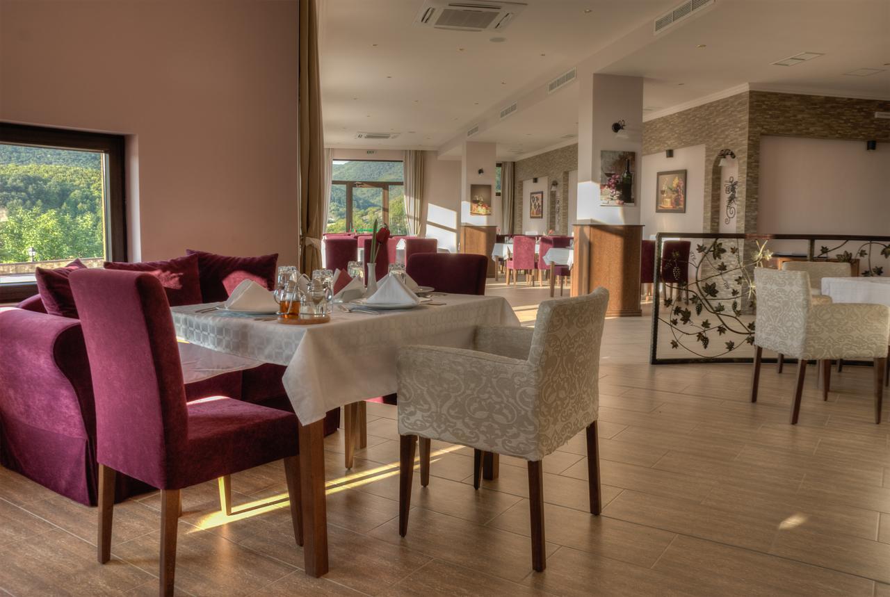 Hotel Chateau Des Bergers Targovishte (Targovishte) Bagian luar foto