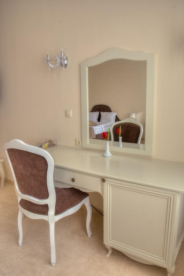 Hotel Chateau Des Bergers Targovishte (Targovishte) Bagian luar foto