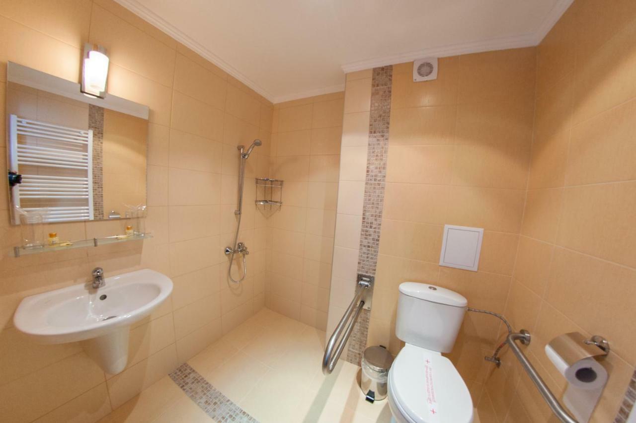 Hotel Chateau Des Bergers Targovishte (Targovishte) Bagian luar foto